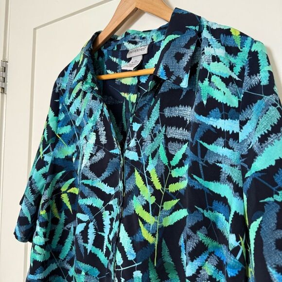 Catherines Top Womens Size 1X Blue Green Leaves Button Flared Short Sleeves - Picture 2 of 10